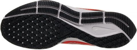 aq8005 nike