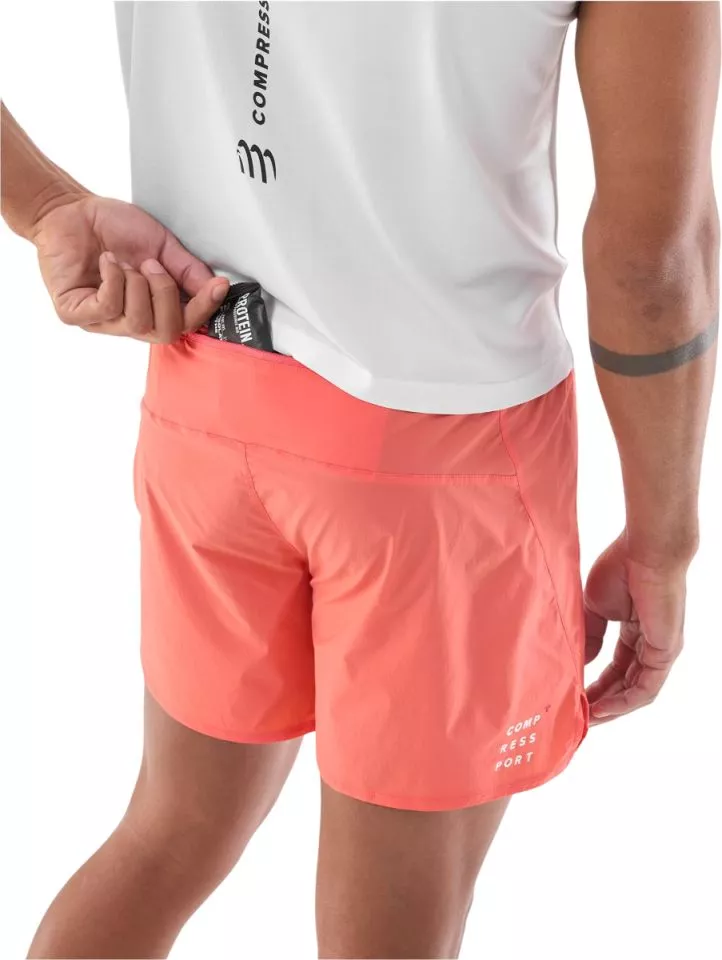Sorturi Compressport Performance