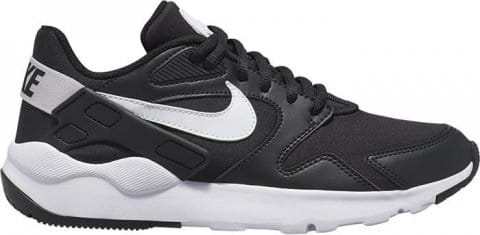 nike wmns victory