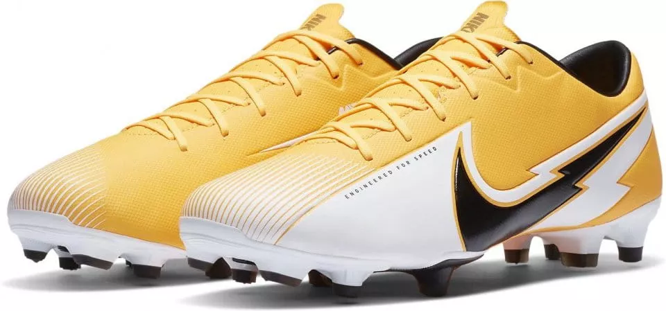 Ghete de fotbal Nike VAPOR 13 ACADEMY FG/MG