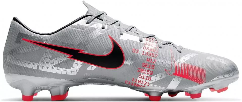 Football shoes Nike VAPOR 13 ACADEMY FG/MG