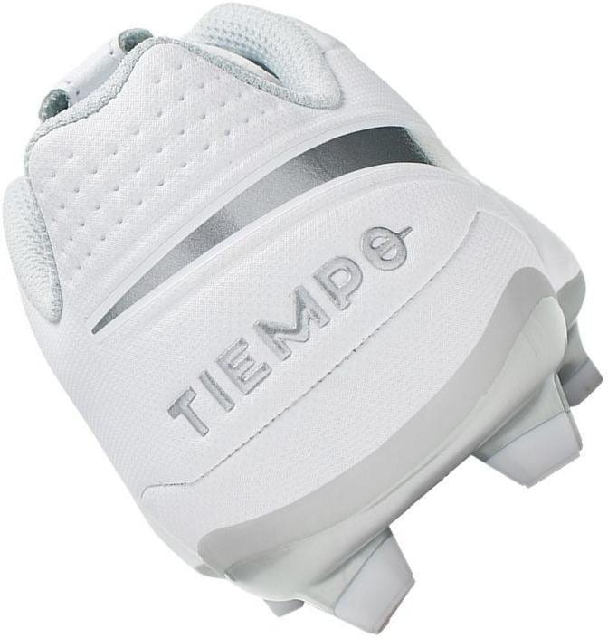 nike jr legend 8 academy