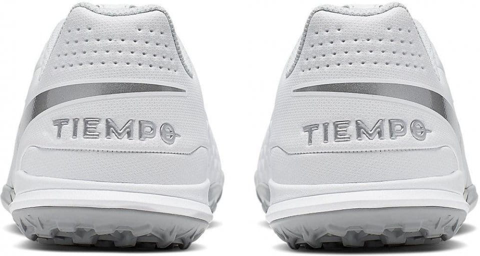 nike jr legend 8 academy