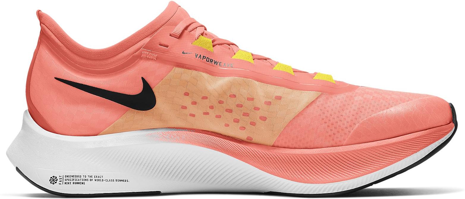 do nike zoom fly 3 run small
