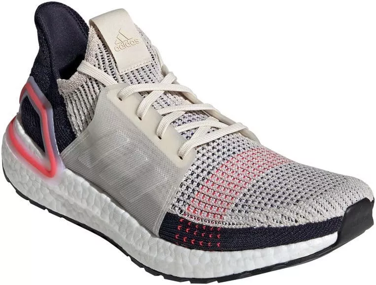 Pánská běžecká obuv adidas UltraBOOST 19