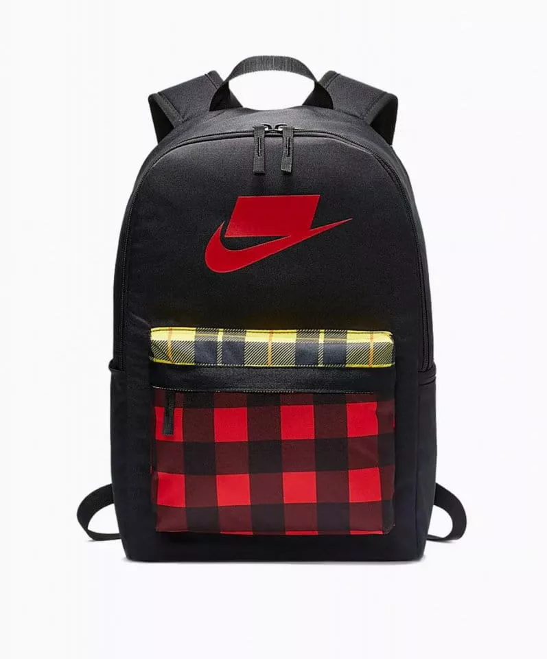 nike aop backpack Varsity Elite its ready for regular use and the demands of both casual wear and basketball routines Nike Brasilia 9.5 Camo AOP