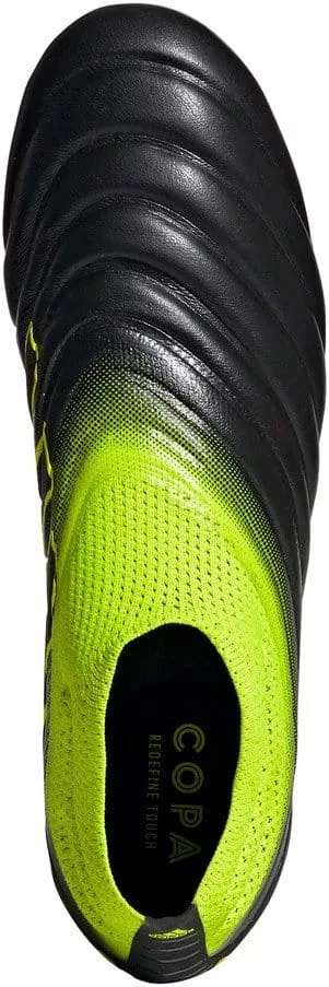 Ghete de fotbal adidas COPA 19+ FG