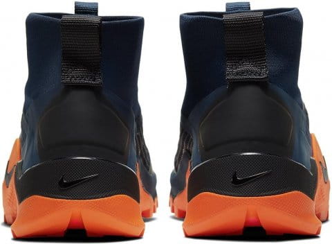 nike metcon boot