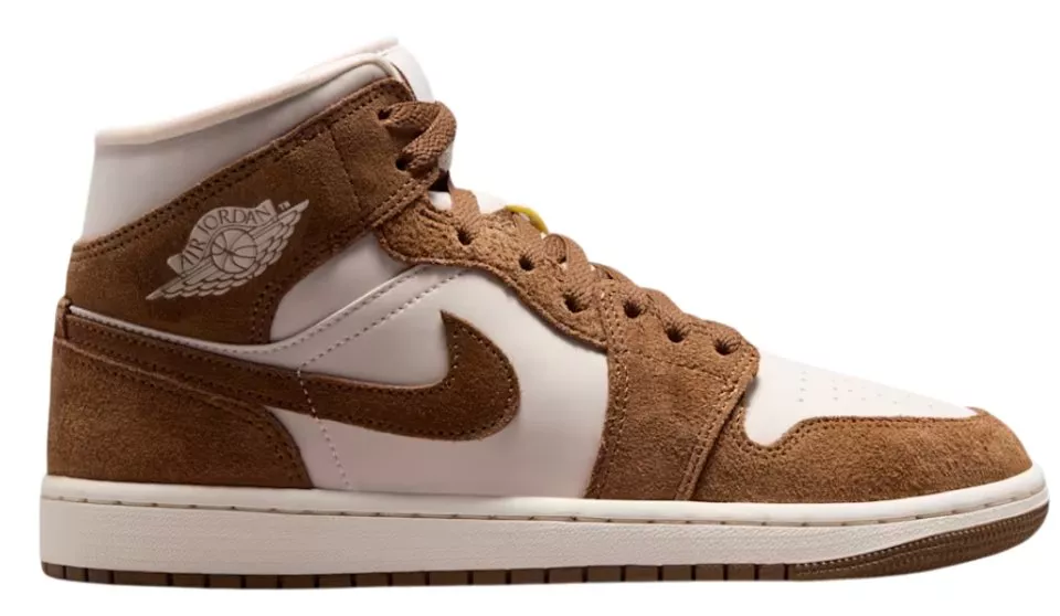 Jordan Air 1 Mid Cipők