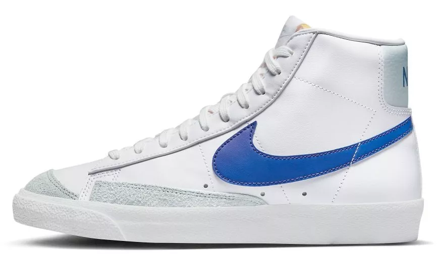 Schoenen Nike BLAZER MID 77 VNTG