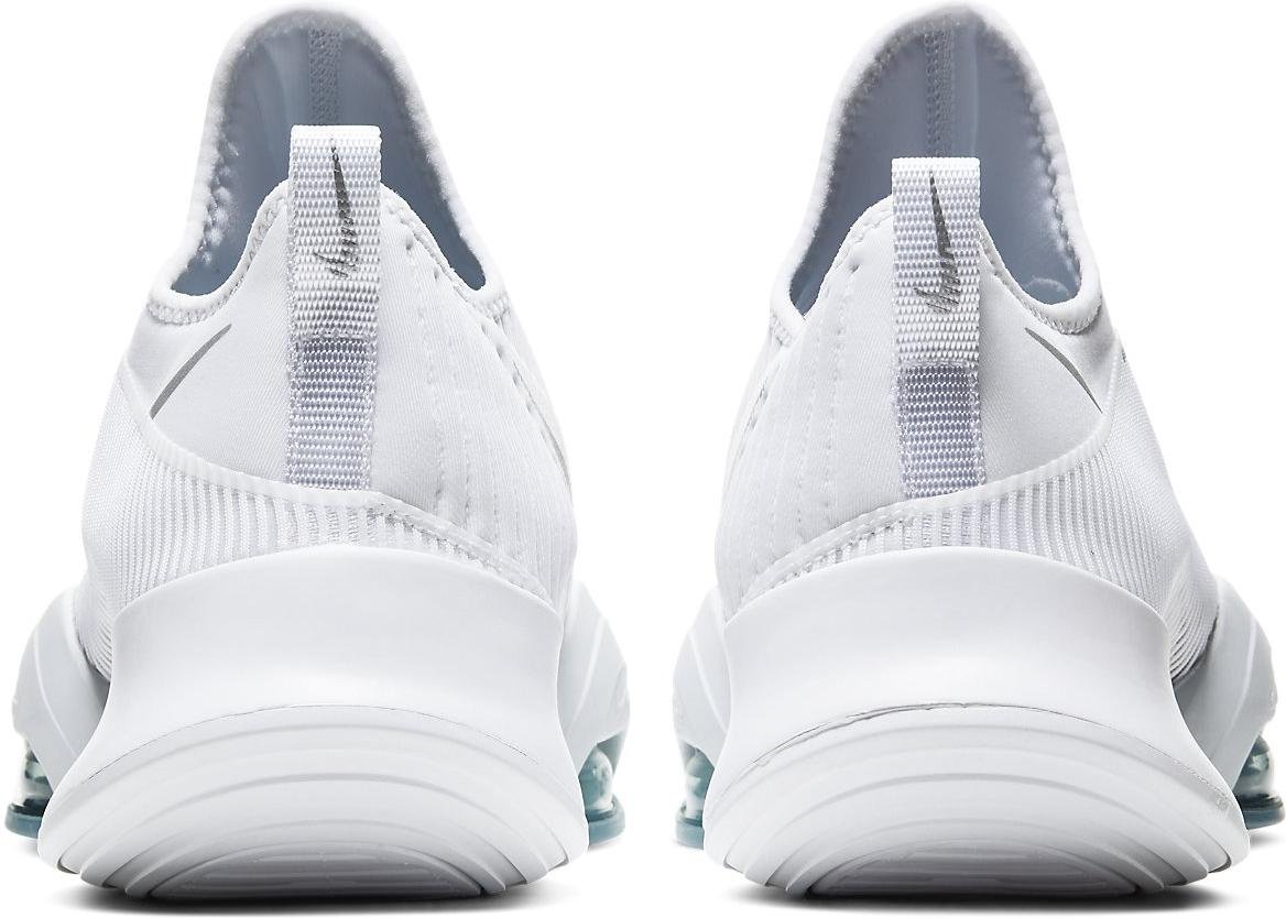 wmns nike air zoom superrep