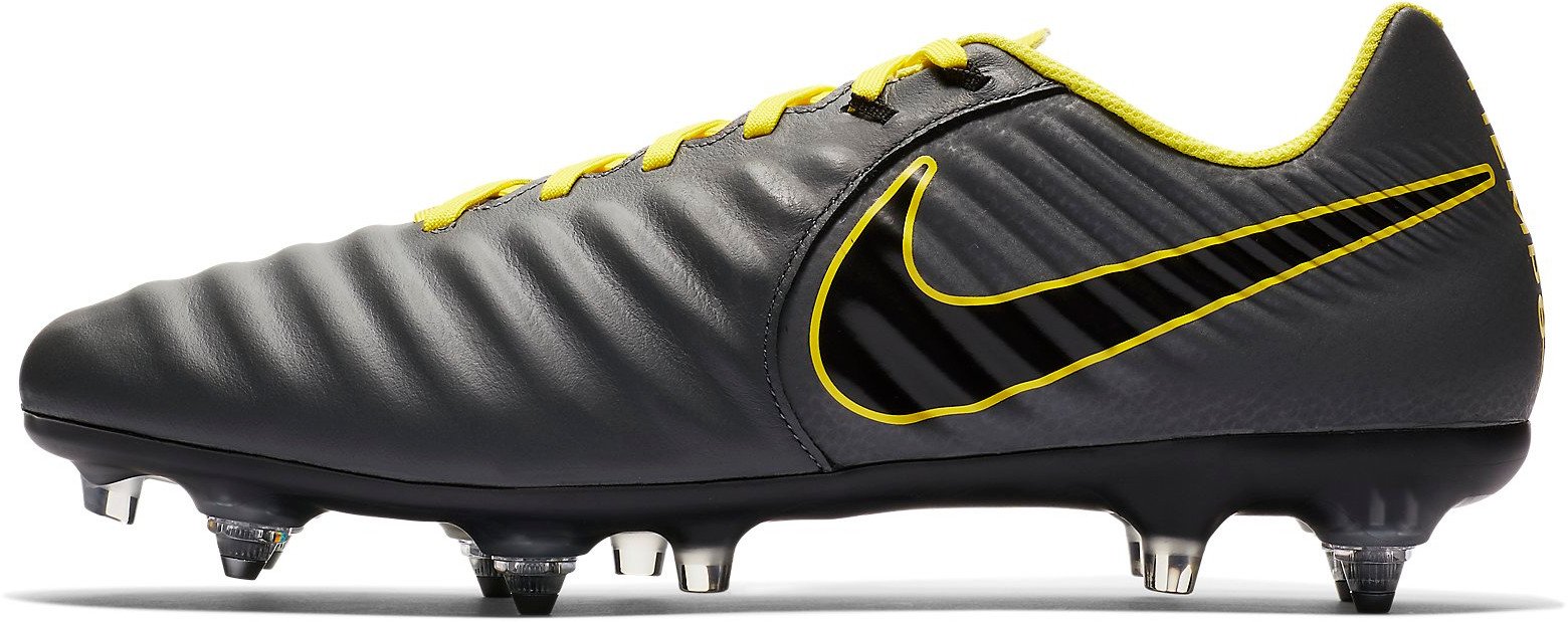 Football shoes Nike LEGEND 7 ACADEMY SG-PRO AC