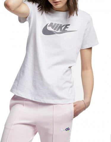 W NSW TEE ESSNTL ICON FUTUR