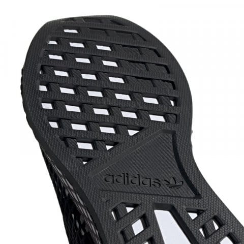 cg6840 adidas