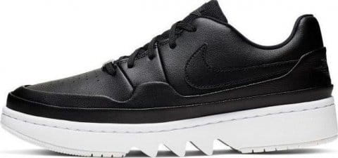 women's air jordan 1 jester xx low laced casual shoes
