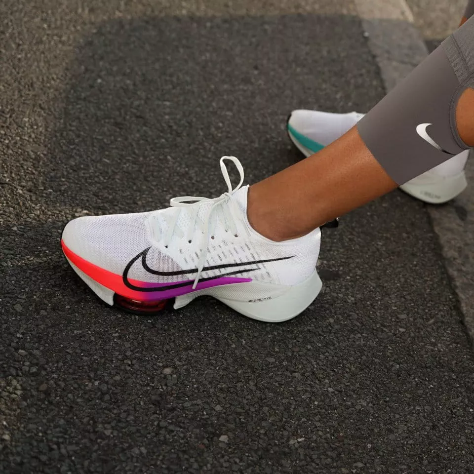 Chaussures de running Nike Air Zoom Tempo NEXT%