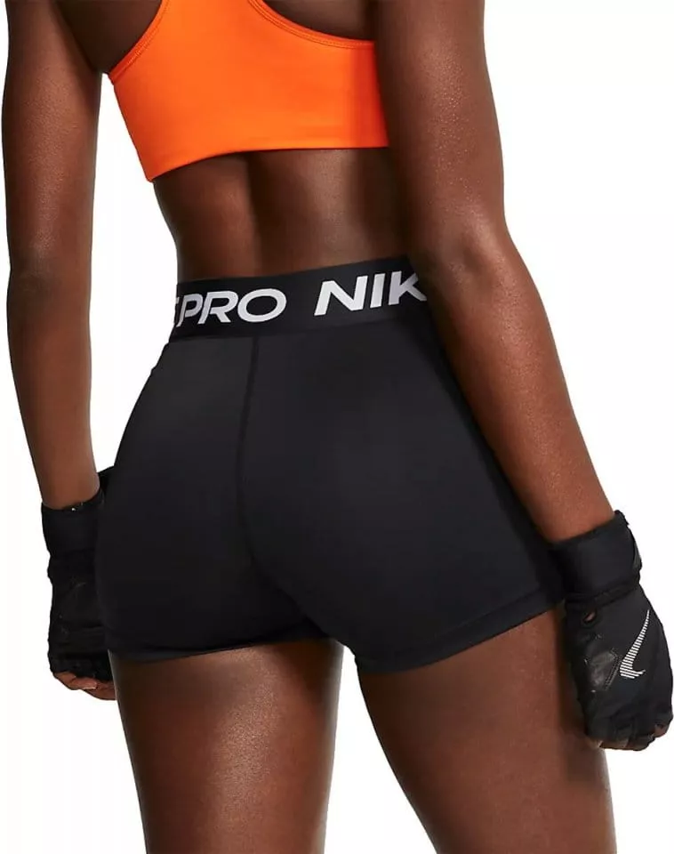 Dámské tréninkové 8cm šortky Nike Pro Icon Clash