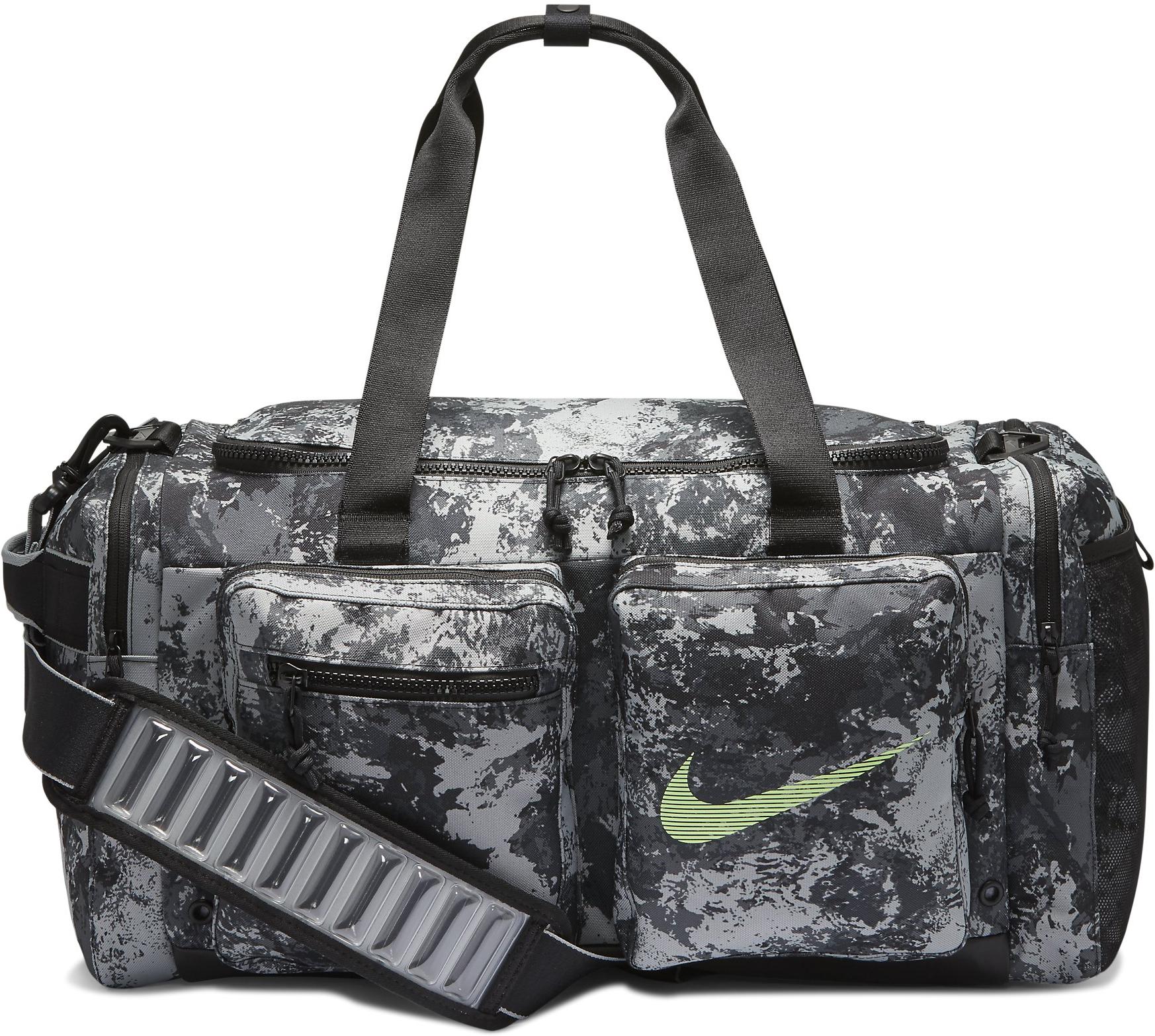 Tréninková sportovní taška Nike Utility M