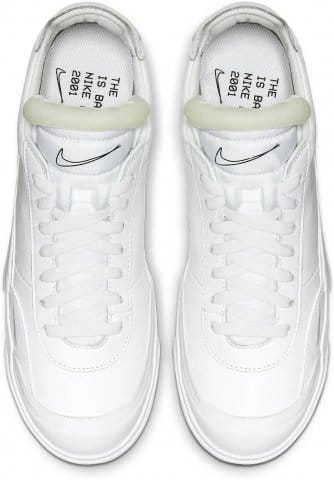 nike drop type prm white