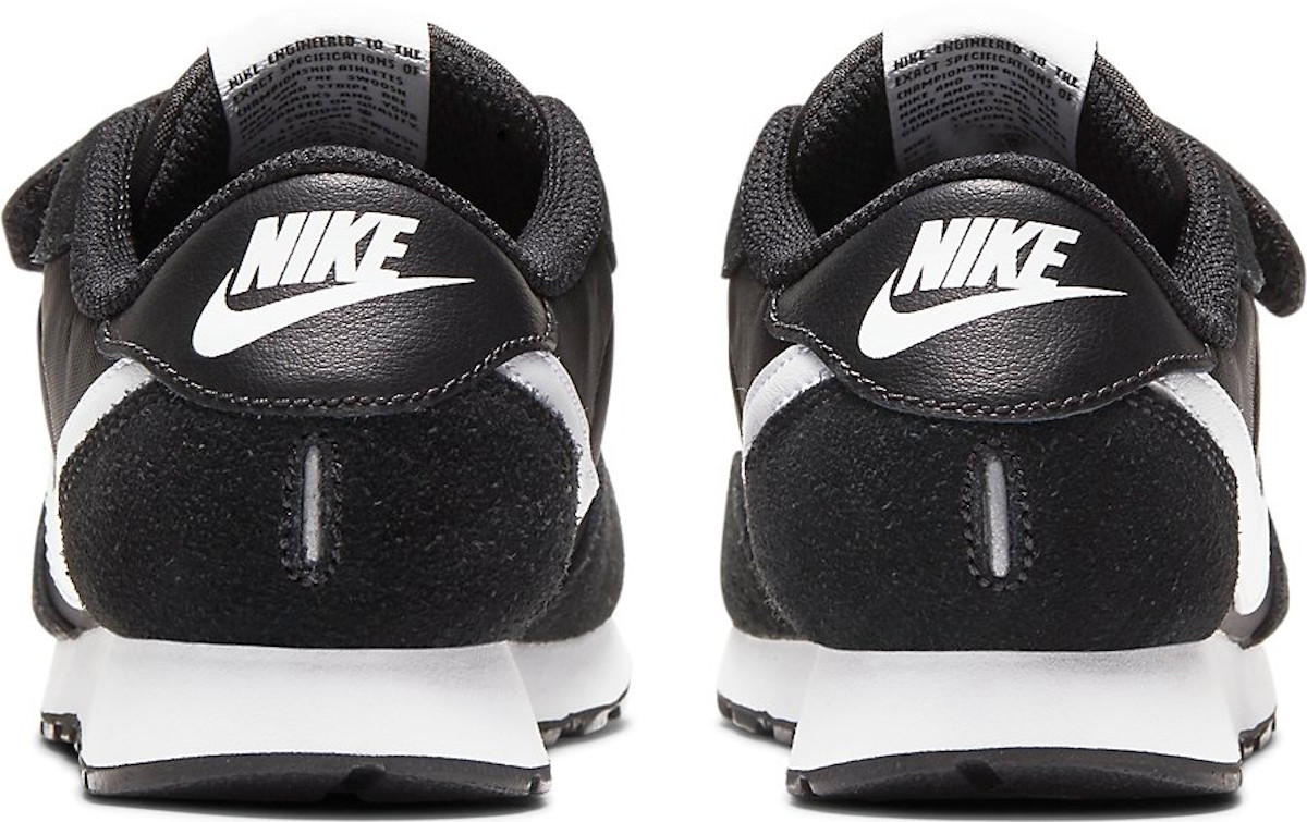 Shoes Nike MD VALIANT (PSV 