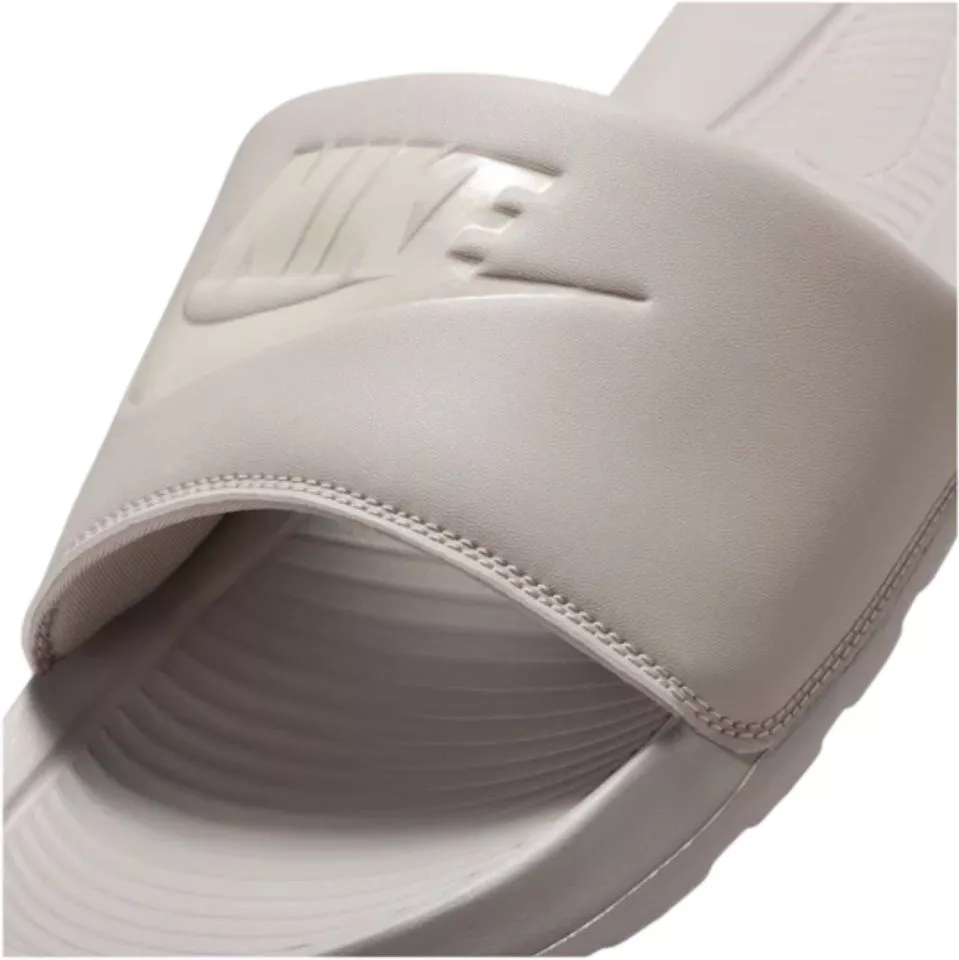 Papuci Nike Victori One