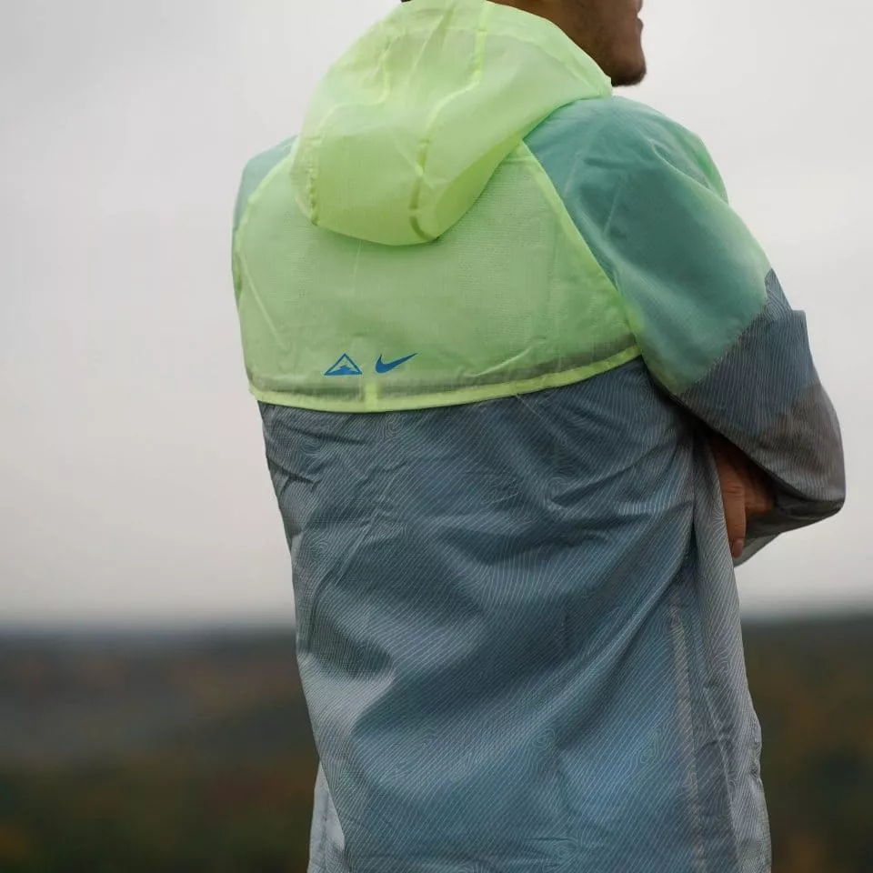 Pánská běžecká bunda s kapucí Nike Windrunner Trail