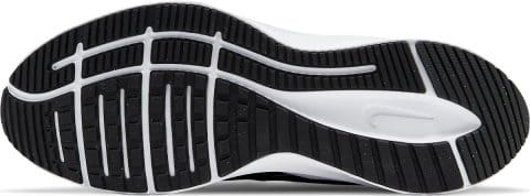 nike quest 38