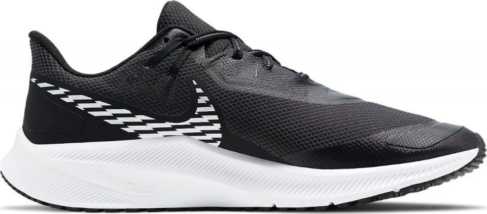 nike running quest 3 shield trainers in black
