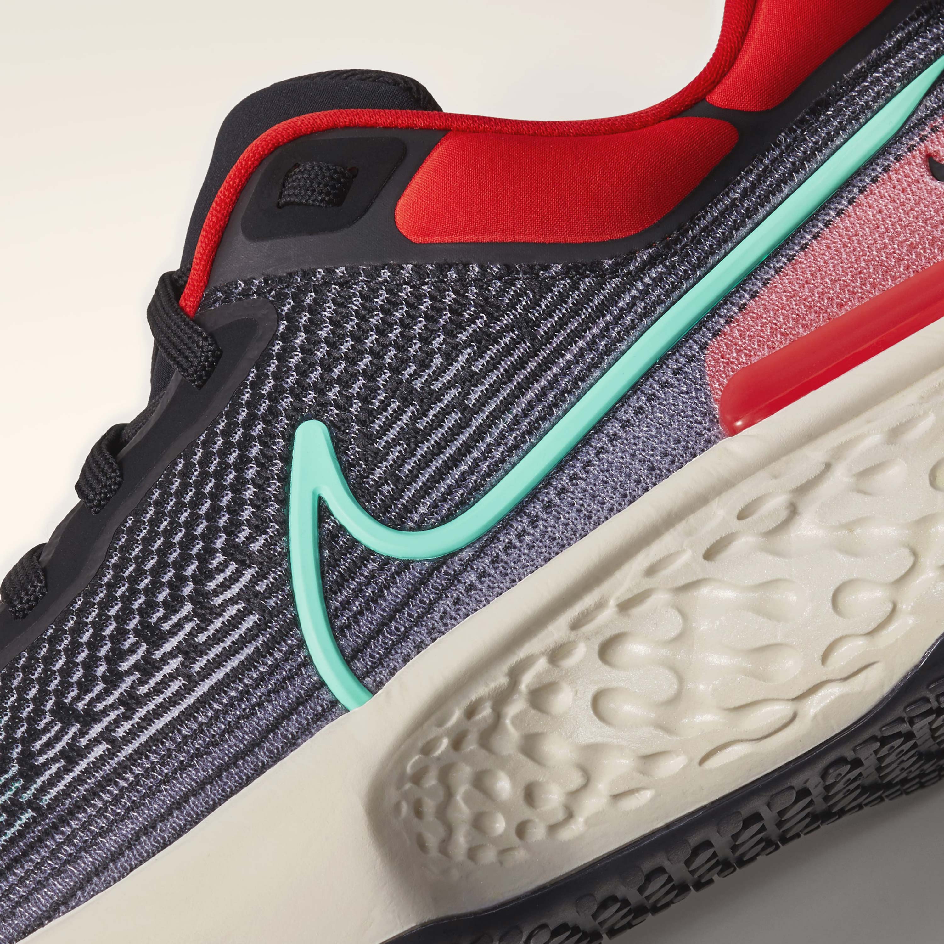 nike-zoomx-invincible-run-fk-