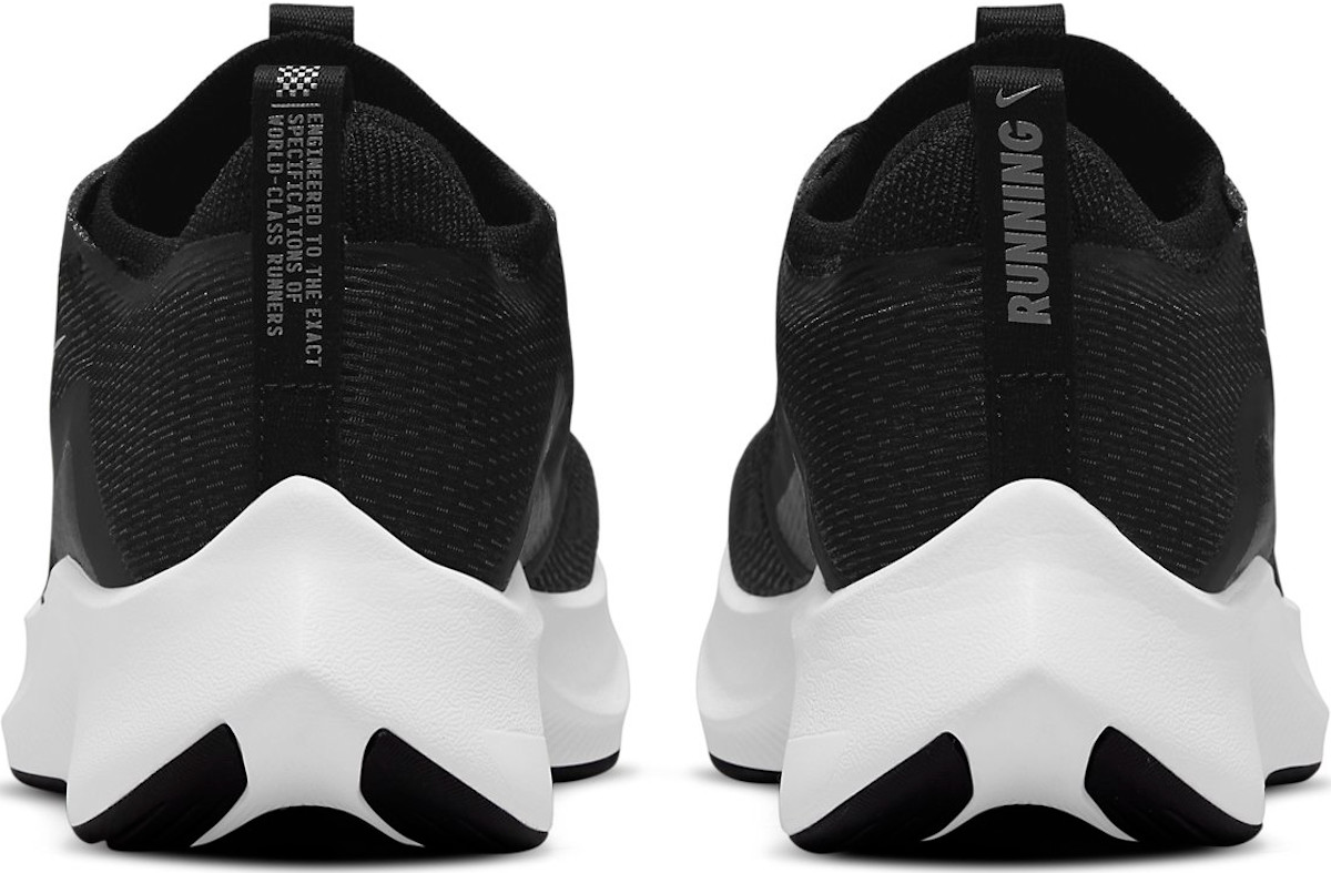 Running shoes Nike Zoom Fly 4