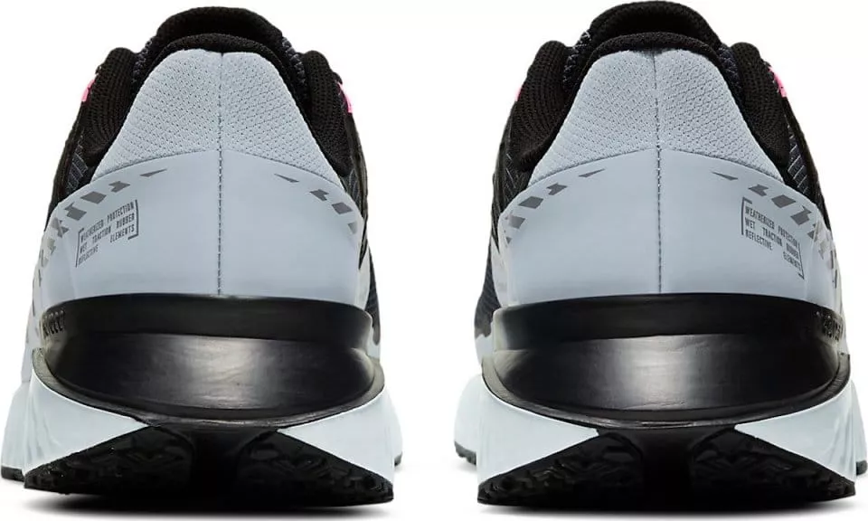 Bežecké topánky Nike Legend React 3 Shield