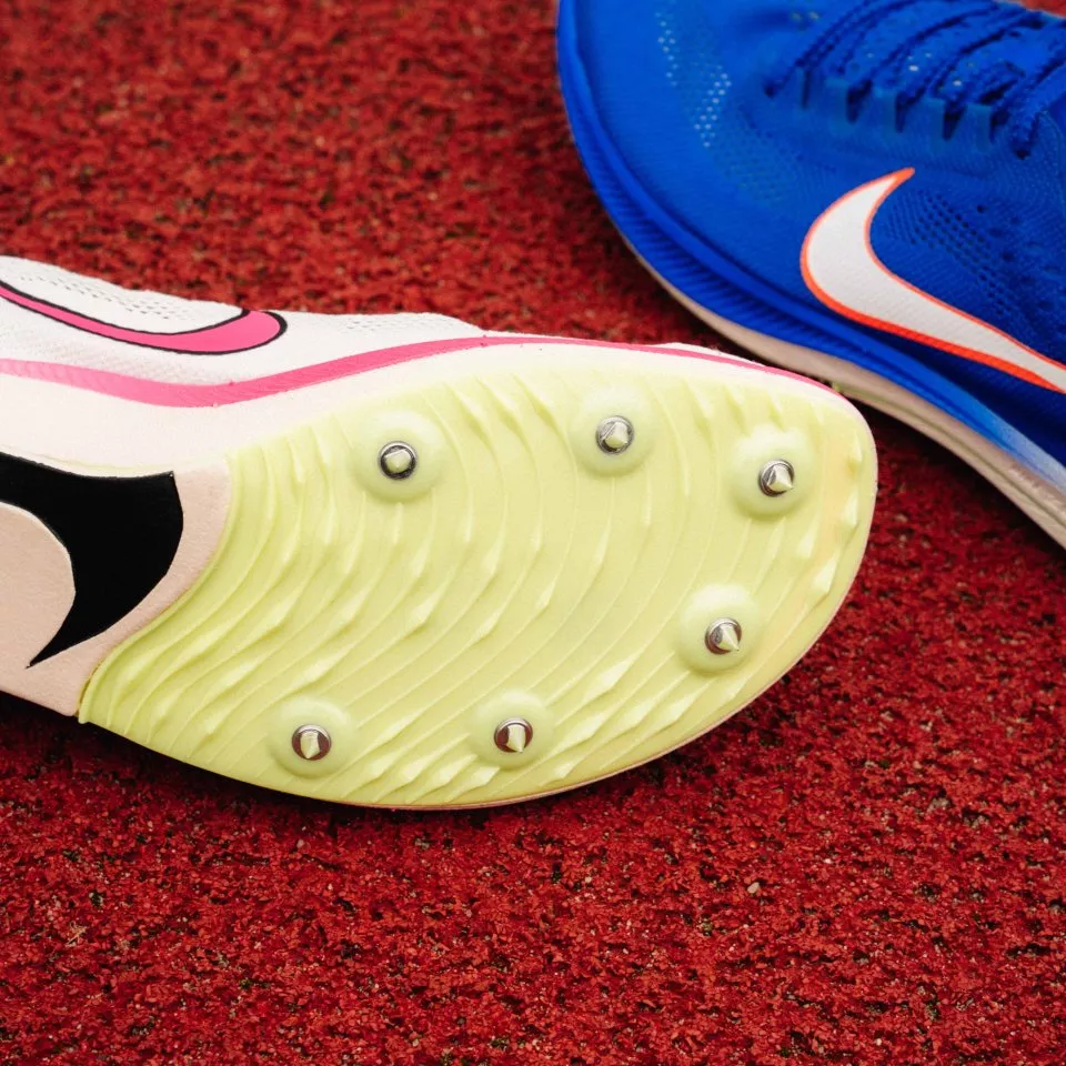 Spikes Nike ZoomX Dragonfly