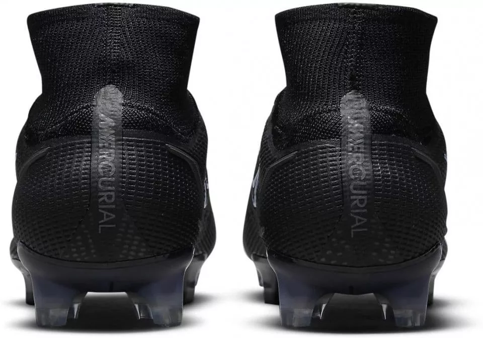 Kopačka na pevný povrch Nike Mercurial Superfly 8 Elite FG