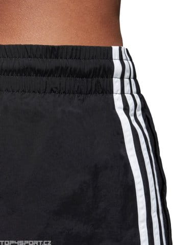 cw1305 adidas