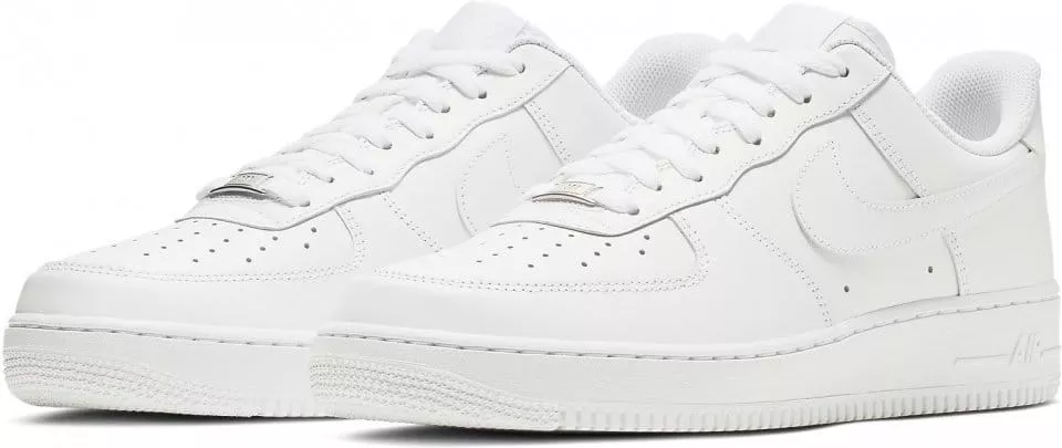 Chaussures Nike Air Force 1 07
