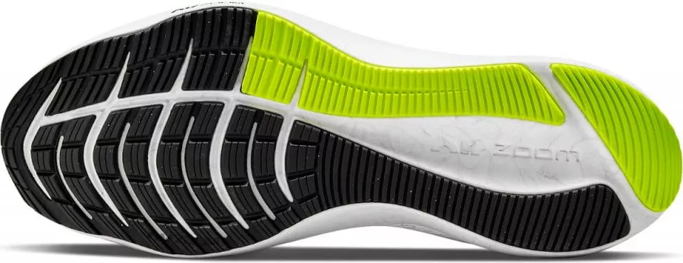 Pantofi de alergare Nike Winflo 8 M