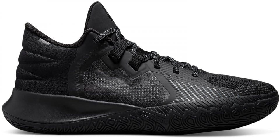 nike flytrap v