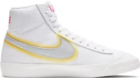 Obuv Nike WMNS BLAZER MID VNTG 77