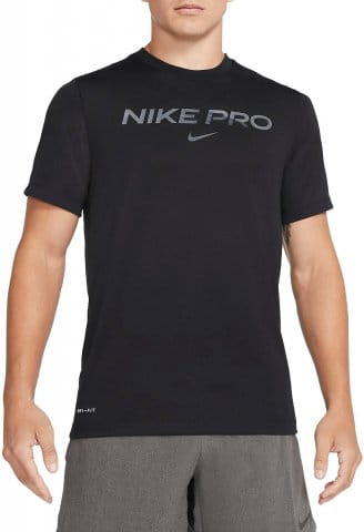 nike pro m