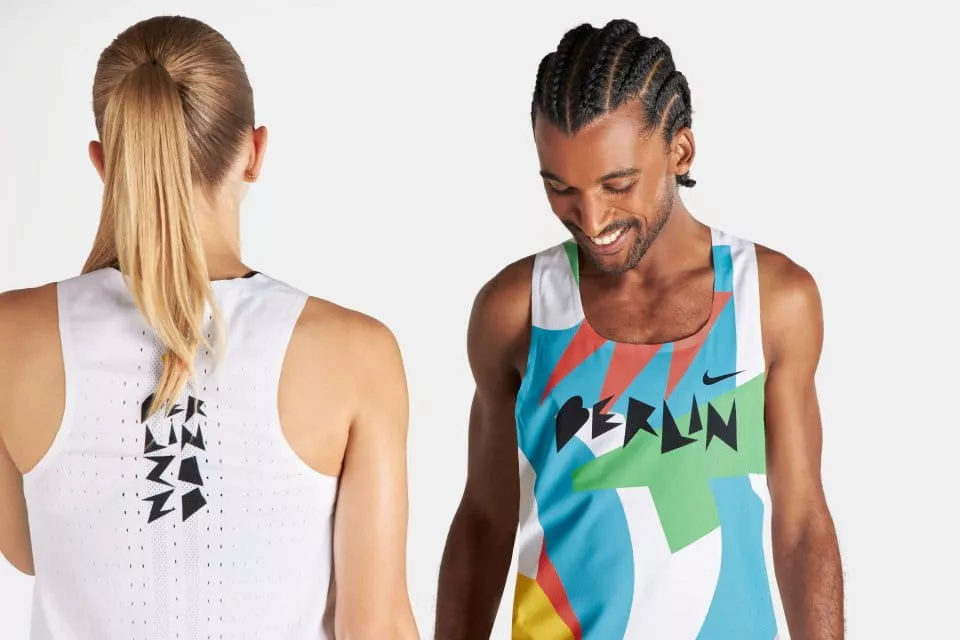 Nike M NK BERLIN AEROSWIFT SINGLET Atléta trikó