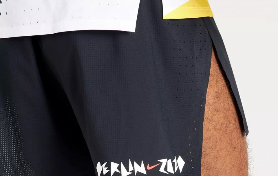 Nike M NK BERLIN AEROSWIFT SHORT 4IN Rövidnadrág