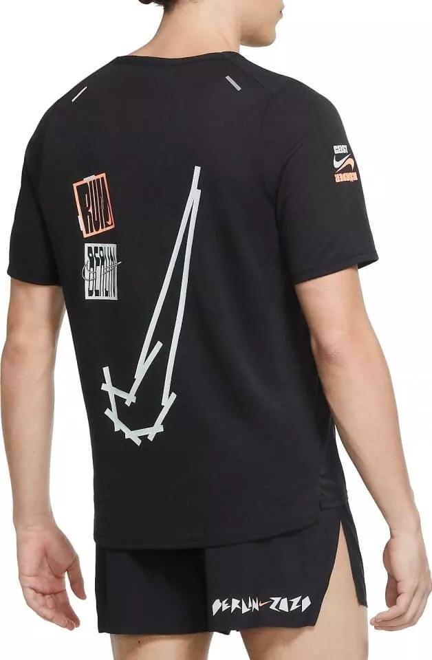 Camiseta Nike M NK BERLIN RISE 365 TOP SS