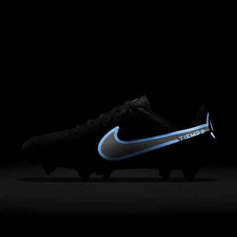 soft ground nike soccer cleats