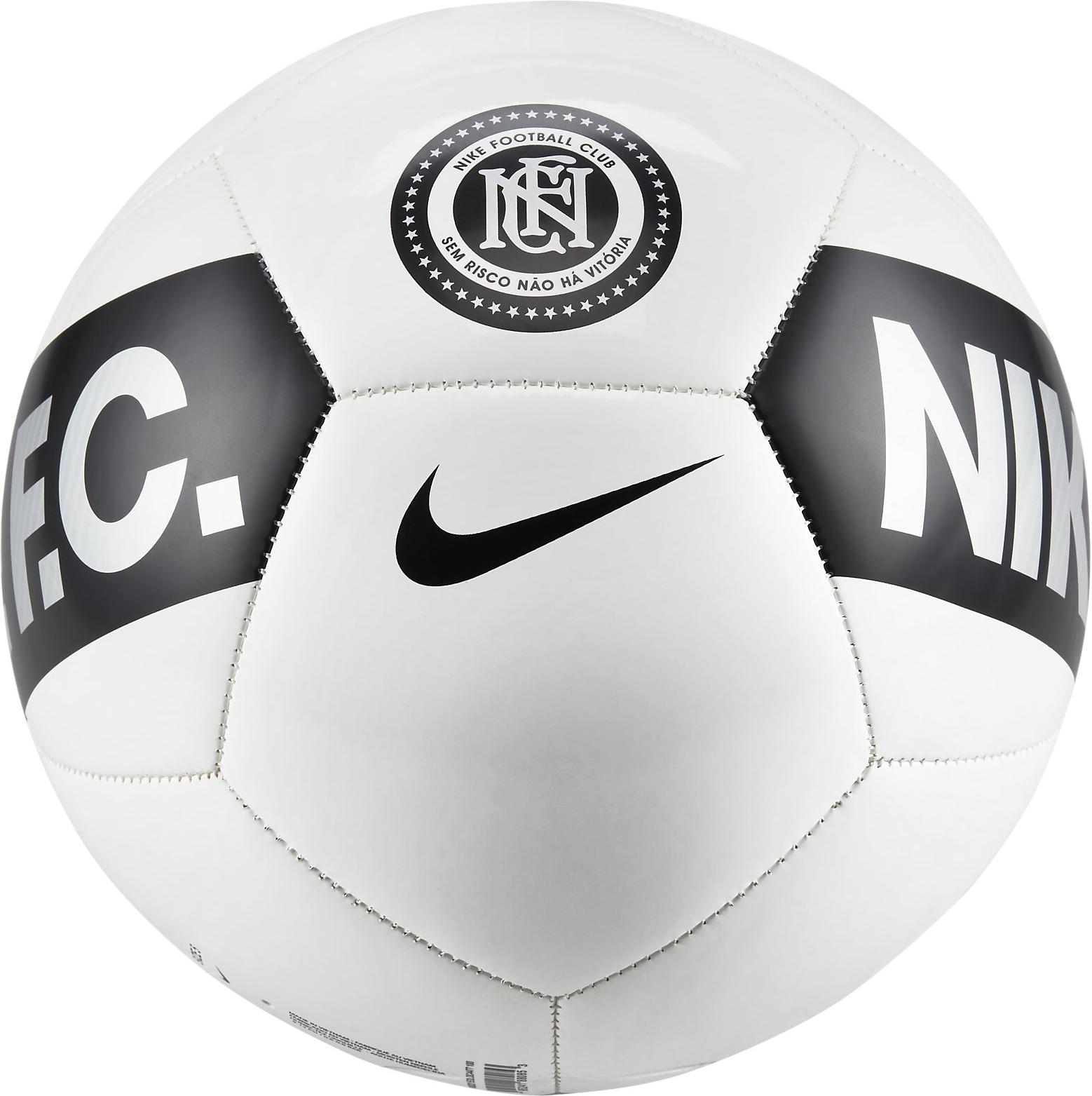 Fotbalový míč Nike F.C.