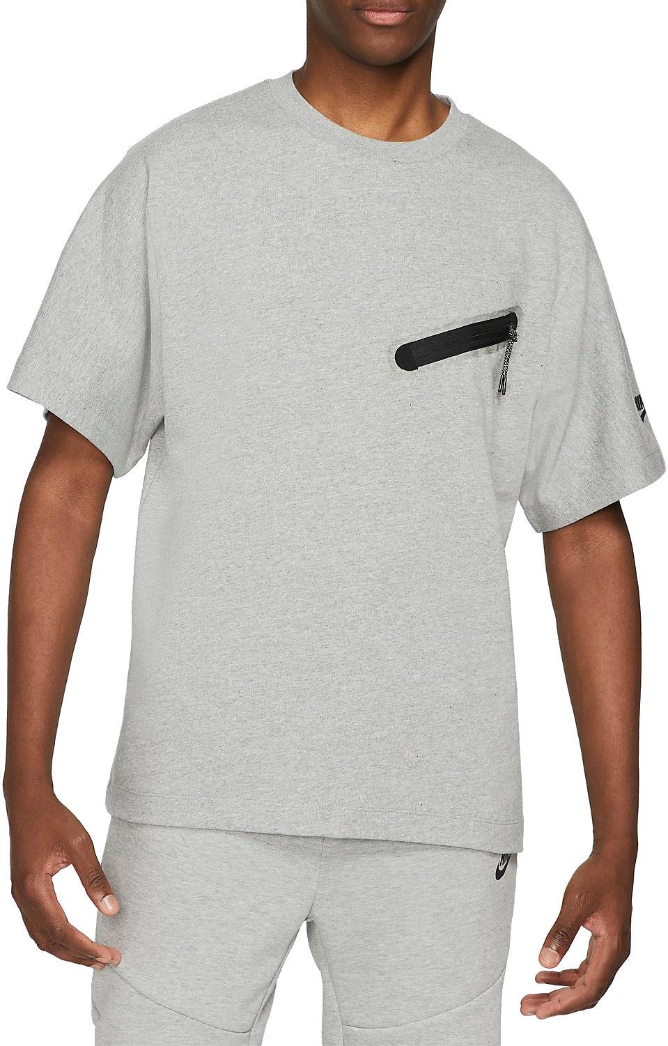 Omgeving aanvaarden gebrek T-shirt Nike Sportswear Dri-FIT Tech Essentials Men s Short-Sleeve Top -  Top4Fitness.com