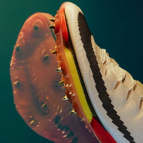 nike air zoom maxfly spike