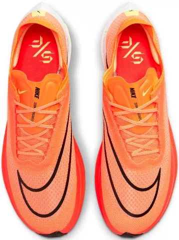 Tekaški copati Nike ZoomX Streakfly