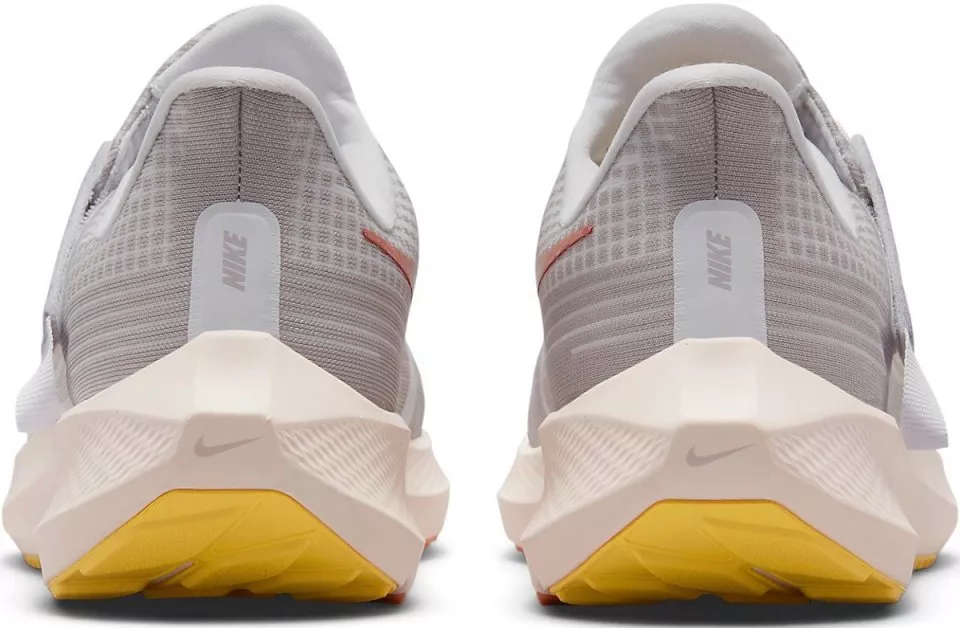 Pantofi de alergare Nike Pegasus FlyEase