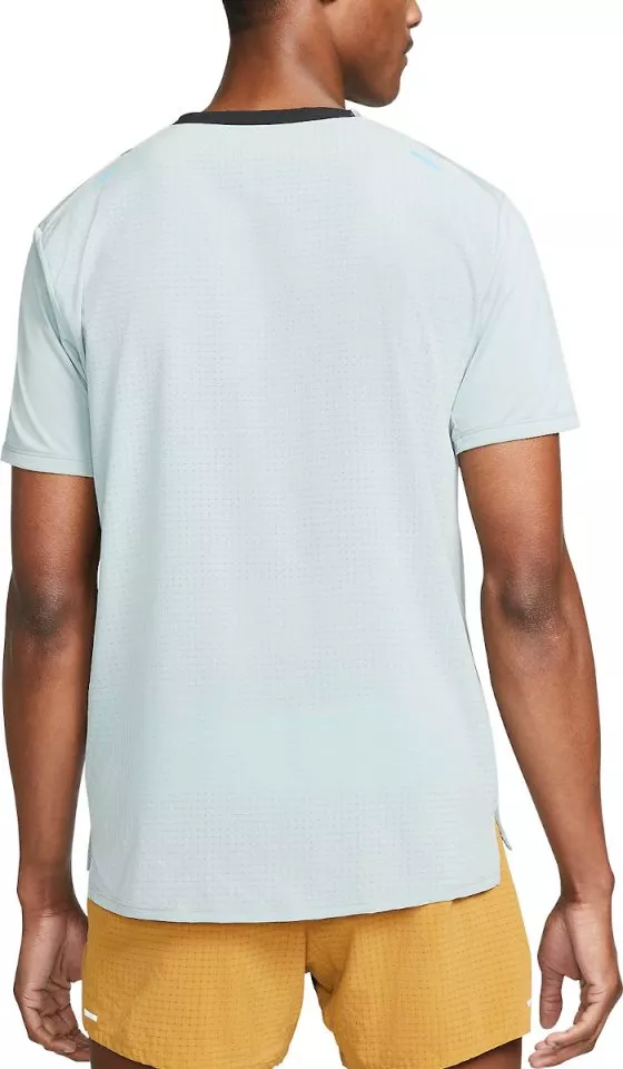 Camiseta Nike Dri-FIT Rise 365