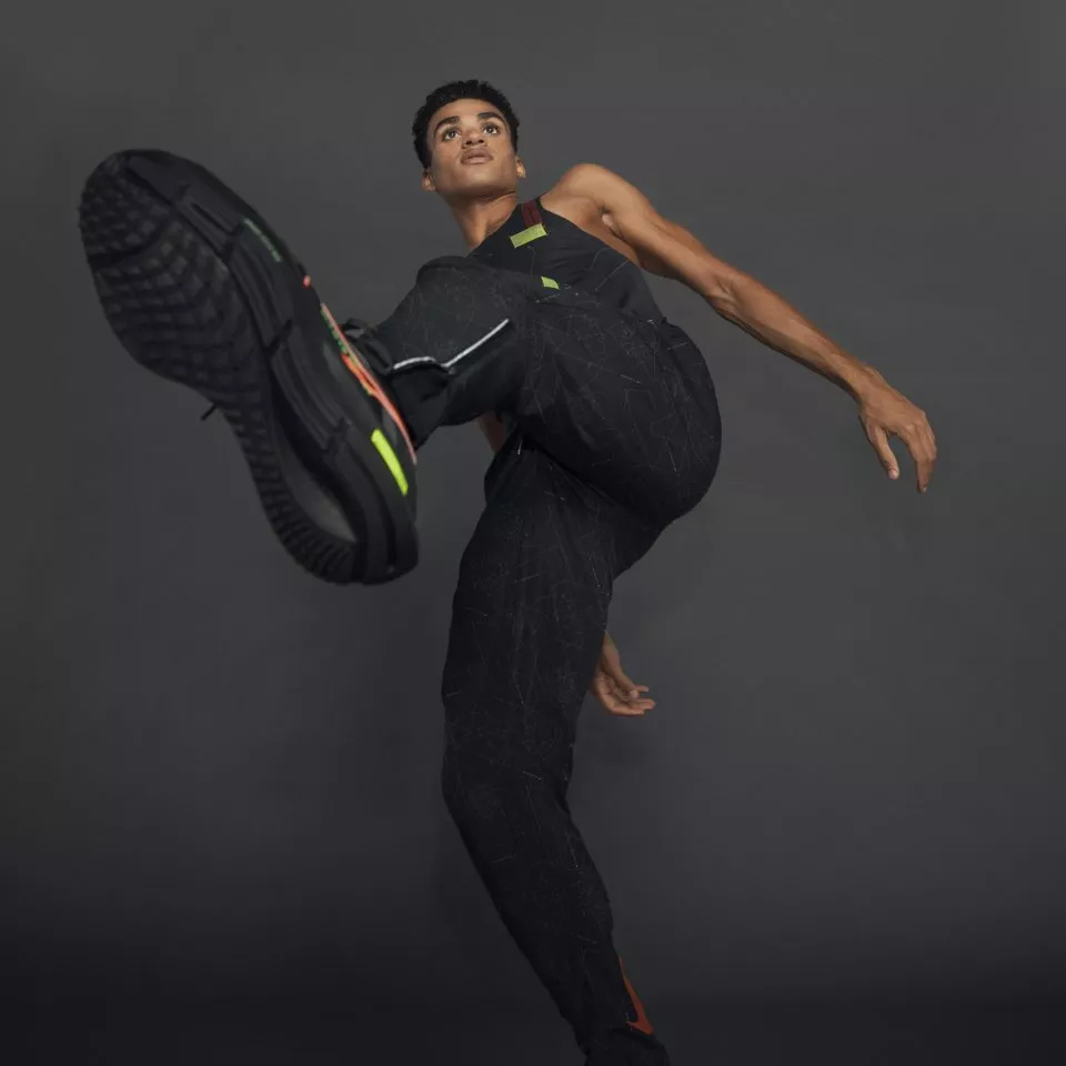 Pánské běžecké kalhoty Nike Dri-FIT Berlin Phenom Elite